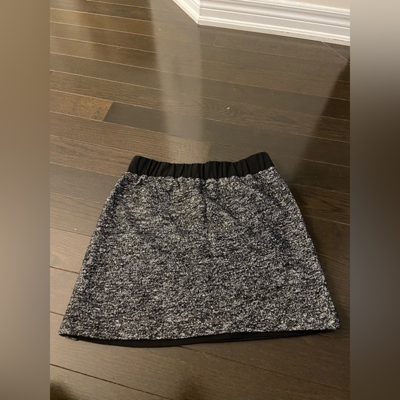 Mini Skirt for Women from Ann Taylor Loft - Picture 3 of 3